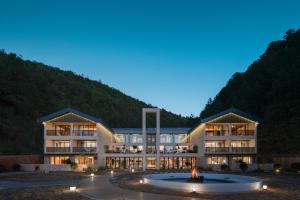 Lugu Lake Manchen Vacation Homestay