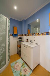 Apartamento amplio en primera linea playa Burriana , terraza grande con vistas al mar