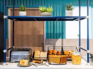 Hotels Ibis budget Beziers Est Mediterranee A9 / A75 : photos des chambres