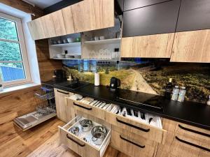 PEC 140 - apartmány Máj