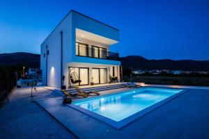 Villa Seascape with private pool