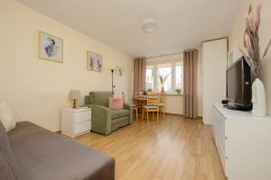 Cozy Studio Anielewicza Warsaw Wola by Noclegi Renters