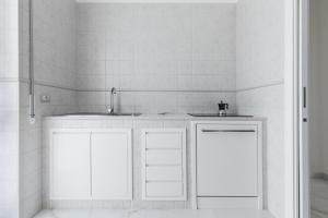 VicoBianchi 5 by BarbarHouse