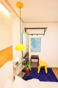 Shindang Cozy Stay, 5min Walk to Sangwangsimni Station, Fully Equipped 2-Room, Near Sindang & Dongdaemun