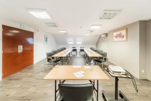 Hotels Comfort Hotel Orleans Saran : photos des chambres