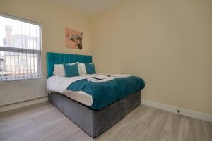 Hastings Manor - Free Netflix, Parking, WiFi & Private Garden