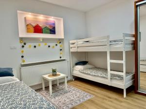 Nowoczesny Dom z Ogrodem w Warszawie NOWY OBIEKT