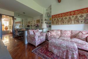 Ponte Vecchio Adorable Retreat