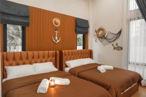 Fedora Moon Pool Villa Khanom