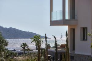 Villa Elounda Lion, 2 Pools, Hammam & Beach Access, By ThinkVilla