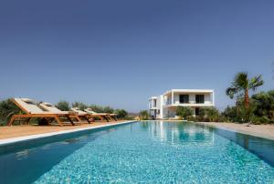 Villa Elounda Lion, 2 Pools, Hammam & Beach Access, By ThinkVilla