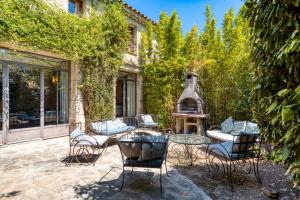 Maisons de vacances Mas Grand Bosc La Resclauze : photos des chambres