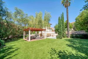 REF 1831 - Cannes Center - Villa for rent