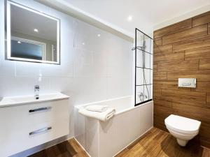 Carleys Yard by The Suffolk Cottage Collection