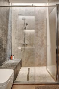 City Heart One-Bedroom, 15