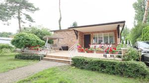 Rodzinny domek przy plaży - Boszkowo - 3hvězdičkové hotely ve městě Boszkowo