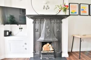 Stunning Cardiff Bay House