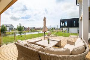 Lazy Days BR07 Silverlake Dorset