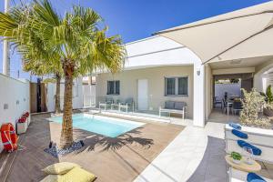 Villa Kennedy by Villa Plus