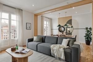 Adile - 4 bedrooms and balcony in El Putxet
