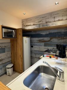 Piscina, Academia e Sauna PI500-217A