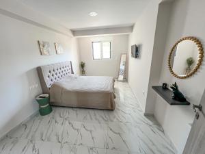 Villa MIRA Loutraki - Swimming Pool and Sea Views I Luxury