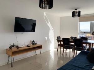 ALOHA Güemes Premium, 2 dorm con Vista a las Sierras