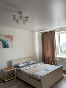 Однокімнатна квартира в центрі, на вулиці Набережна,10 з парковкою