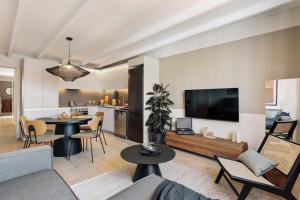 Coipasa - 3 bedrooms and terrace in Eixample Dreta