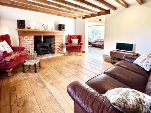 Brick Kiln Holdings by The Suffolk Cottage Collection
