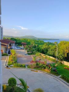 Kuya Os Staycation at Royal Oceancrest Condominium Panglao