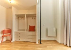 Auberges de jeunesse LA QUINTA - Suites privees & salon cuisine partage : photos des chambres