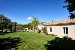 Maisons de vacances Maison au calme proche Mont Ventoux et Luberon : photos des chambres