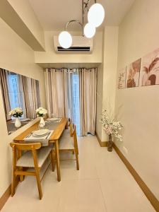 Mall of Asia Staycation with fast wifi and google tv