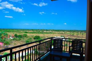 Luxury Everest Hotel