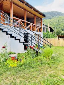 Mood Of Silence Svaneti - HOUSE IN MESTIA - Ubytování bez kategorie ve městě Mestia