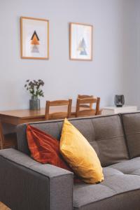 Central Charm Cozy City Nest