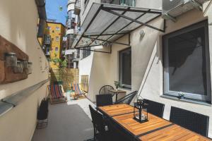 Urban Sun Terrace Oasis at Deak Ferenc Square