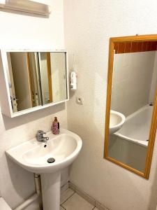 Appartements Location courte duree T2 avec terrasse a Montpellier : photos des chambres