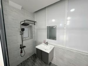 Hilary Hotel -Sư Van Hanh Q10