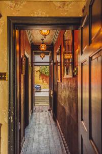 101 House At The End. Witchcraft & Wizardry House