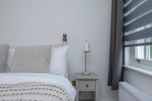 - Tranquil & Stylish Mews Flat -