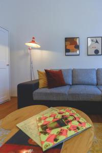 City Center Lovely Balcony Flat