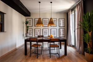 Hegra - 2 bedrooms, balcony in Eixample Esquerra