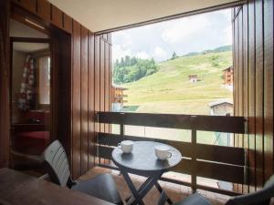 Studio divisible 4 pers, balcon plein sud, parking optionnel - FR-1-291-814