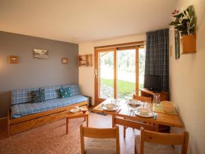 Studio cosy avec terrasse, accès direct pistes, animaux acceptés, parking en option - FR-1-291-737