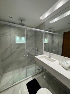 Suíte com piscina, sauna e academia PI500-217B