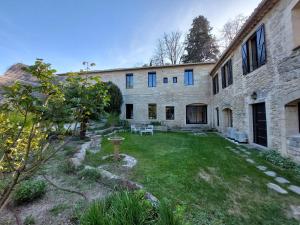 Appartements Mas Fontclaire - Sommieres : photos des chambres