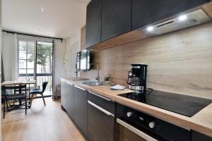 Appartements Julie 15 - A 200m de la plage : photos des chambres