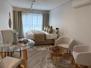 Platform 132 - 2 On Tabak with onsite Parking